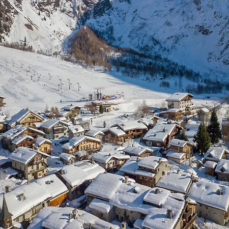 Grands Montets 313 In-ski Out - Happy 霞慕尼